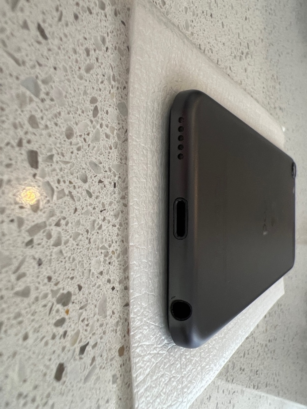 Apple iPod touch 6th generation - Picture 4 of 5